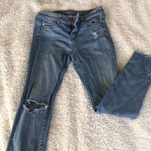 AMERICAN EAGLE DEMIN JEANS